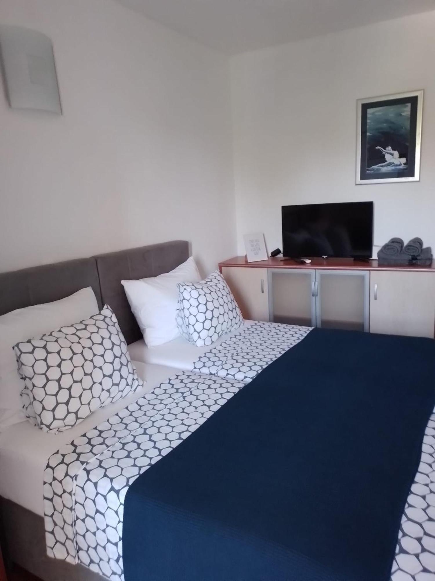 Bed and Breakfast Niko Seline Esterno foto
