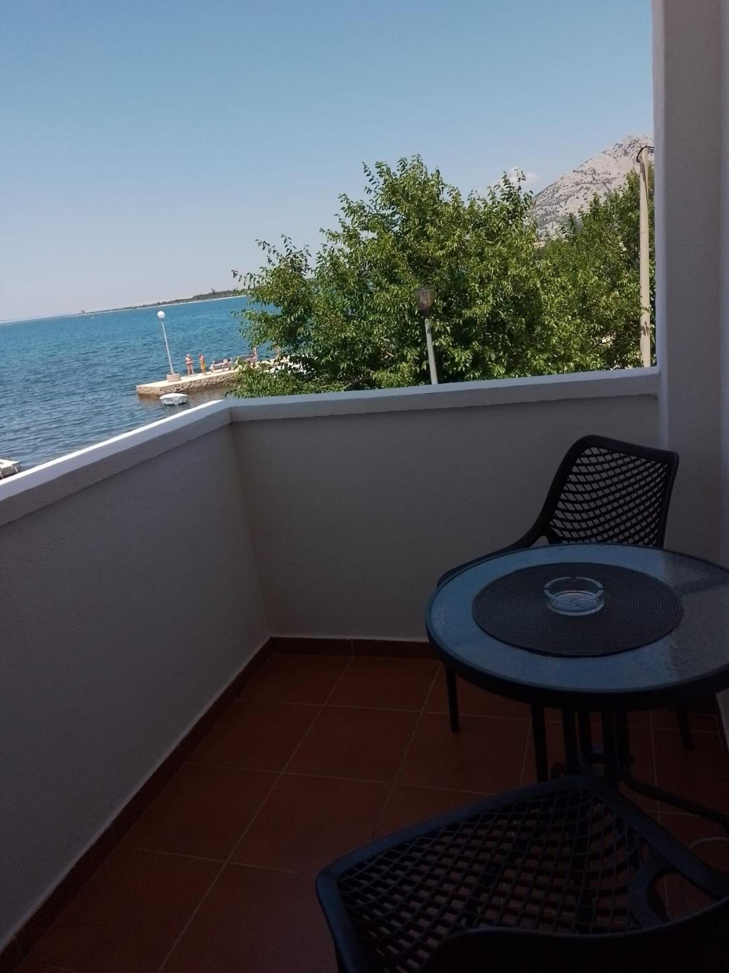 Bed and Breakfast Niko Seline Esterno foto