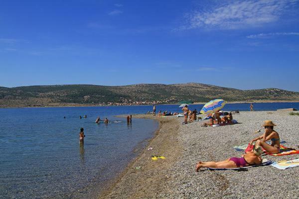 Bed and Breakfast Niko Seline Esterno foto