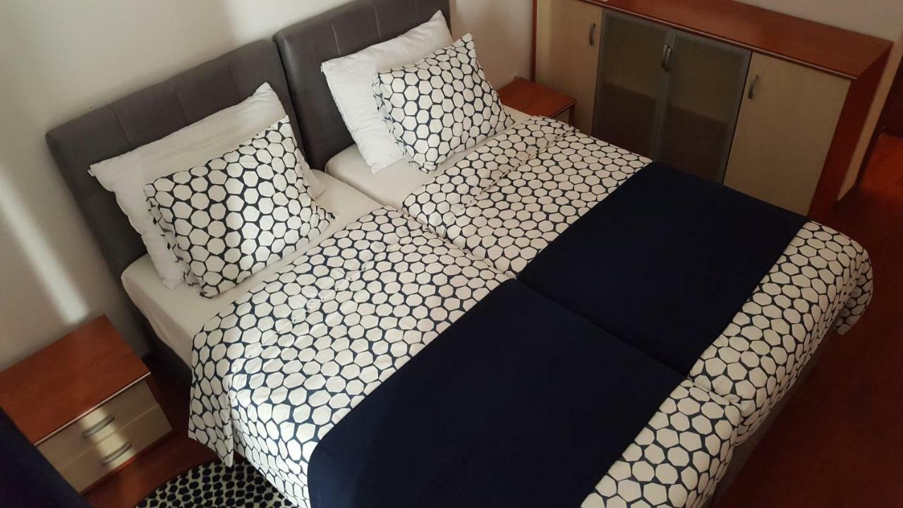 Bed and Breakfast Niko Seline Esterno foto