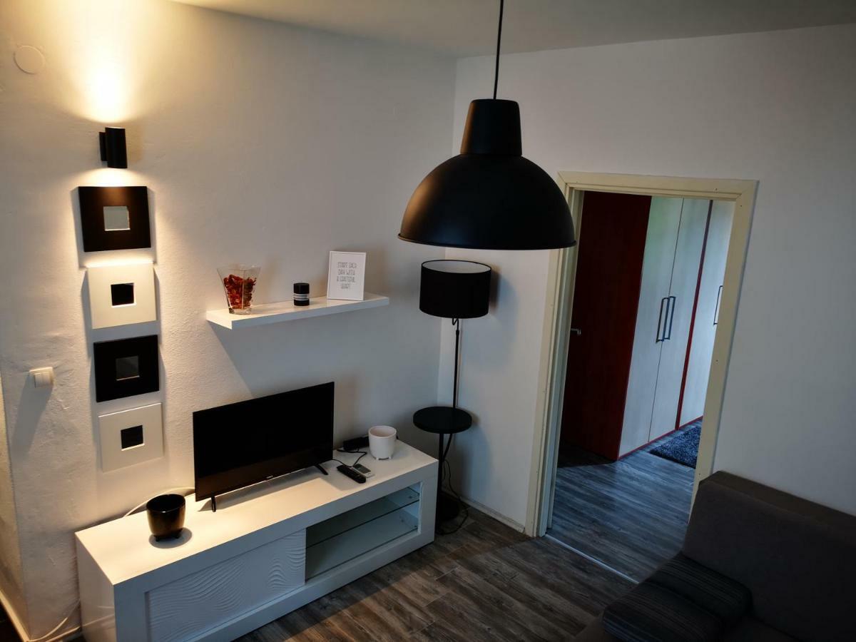 Bed and Breakfast Niko Seline Esterno foto
